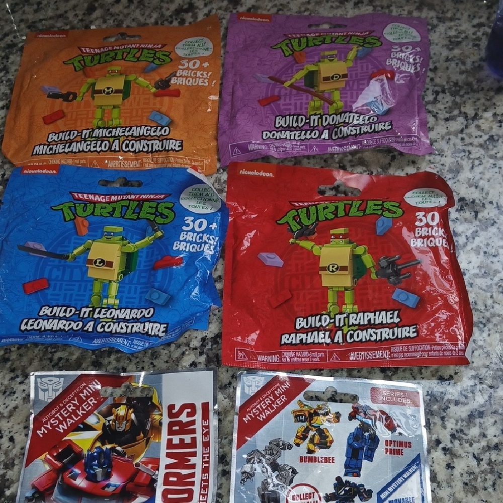 Nickelodeon Teenage Mutant Ninja Turtles Build-It Packs - Red Orange Blue Purple